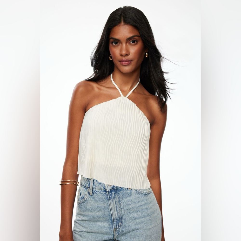 Dynamite Elegant Cream Halter Top BNWT